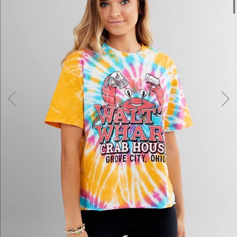 Cute tee crop from Buckle